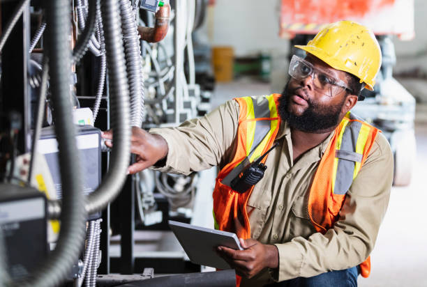 Best Affordable Electrician  in Levelland, TX